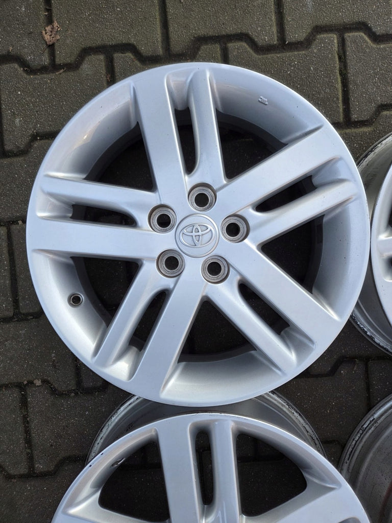 4x Alufelge 16 Zoll 5.5" 5x100 45ET Glanz Silber KBA52854 Toyota Avensis FEL5636862641ke