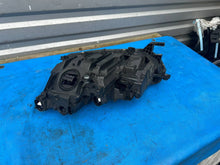 Load image into Gallery viewer, Frontscheinwerfer Skoda Octavia IV 5E4941016B Rechts Scheinwerfer Headlight SCH9493527335jy
