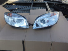 Laden Sie das Bild in den Galerie-Viewer, Frontscheinwerfer Skoda Fabia II 1EL24702505 Ein Satz Scheinwerfer Headlight