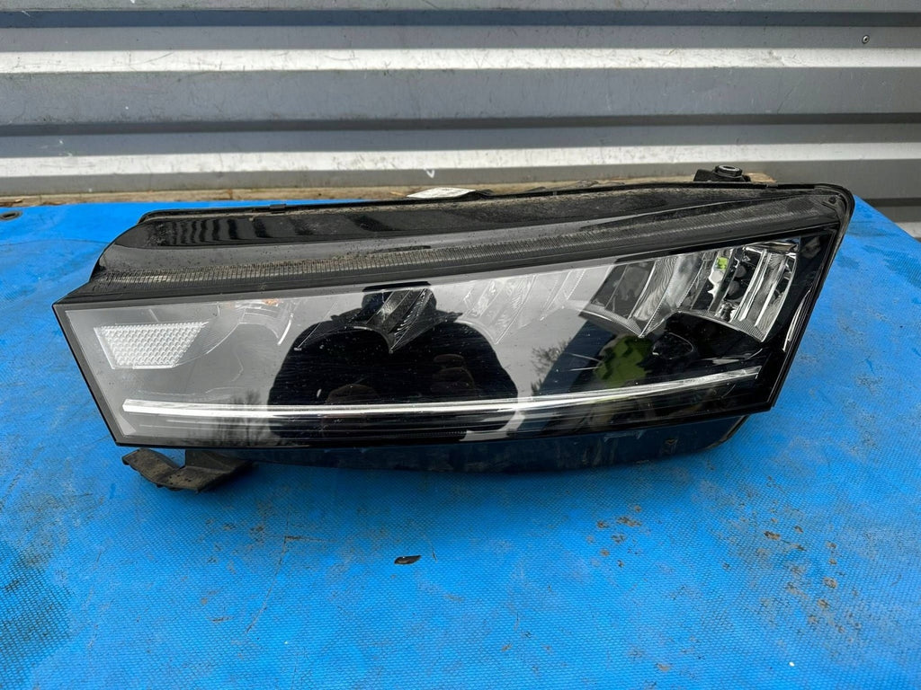 Frontscheinwerfer Skoda Octavia IV 5E4941015 Links Scheinwerfer Headlight SCH4525972029kk