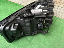 Load image into Gallery viewer, Frontscheinwerfer BMW 5 G31 G30 9850588-07 Rechts Scheinwerfer Headlight SCH8043656593cf