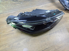 Laden Sie das Bild in den Galerie-Viewer, Frontscheinwerfer VW Passat 3J1941006 Rechts Scheinwerfer Headlight SCH3918227051ks