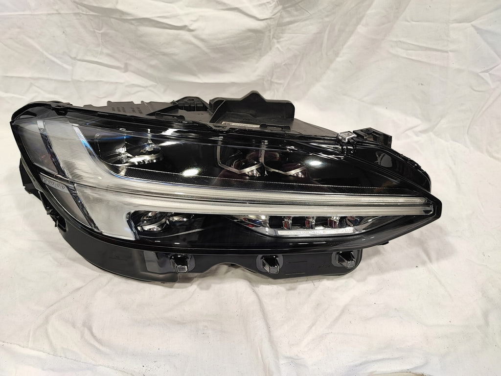 Frontscheinwerfer Volvo S90 V90 32228677 LED Rechts Scheinwerfer Headlight SCH9315518025bm