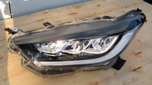 Laden Sie das Bild in den Galerie-Viewer, Frontscheinwerfer Toyota 4 Yaris 032577 Links Scheinwerfer Headlight SCH9879413289yh