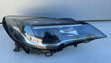 Laden Sie das Bild in den Galerie-Viewer, Frontscheinwerfer Opel Astra K 39111144 Rechts Scheinwerfer Headlight SCH2174395919ph