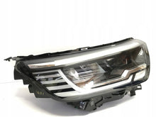 Laden Sie das Bild in den Galerie-Viewer, Frontscheinwerfer Renault Kangoo III 260103264R 1006E006 Full LED Rechts SCH9684494292wm