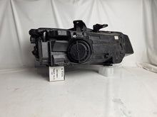 Laden Sie das Bild in den Galerie-Viewer, Frontscheinwerfer Audi Q2 81A941003-2 Links Scheinwerfer Headlight