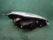 Laden Sie das Bild in den Galerie-Viewer, Frontscheinwerfer Fiat Grande Punto 89101387 89101388 Ein Satz Headlight SCH8813866030gp