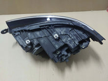 Laden Sie das Bild in den Galerie-Viewer, Frontscheinwerfer VW Transporter 7E1941006C Rechts Scheinwerfer Headlight SCH1041832147fs