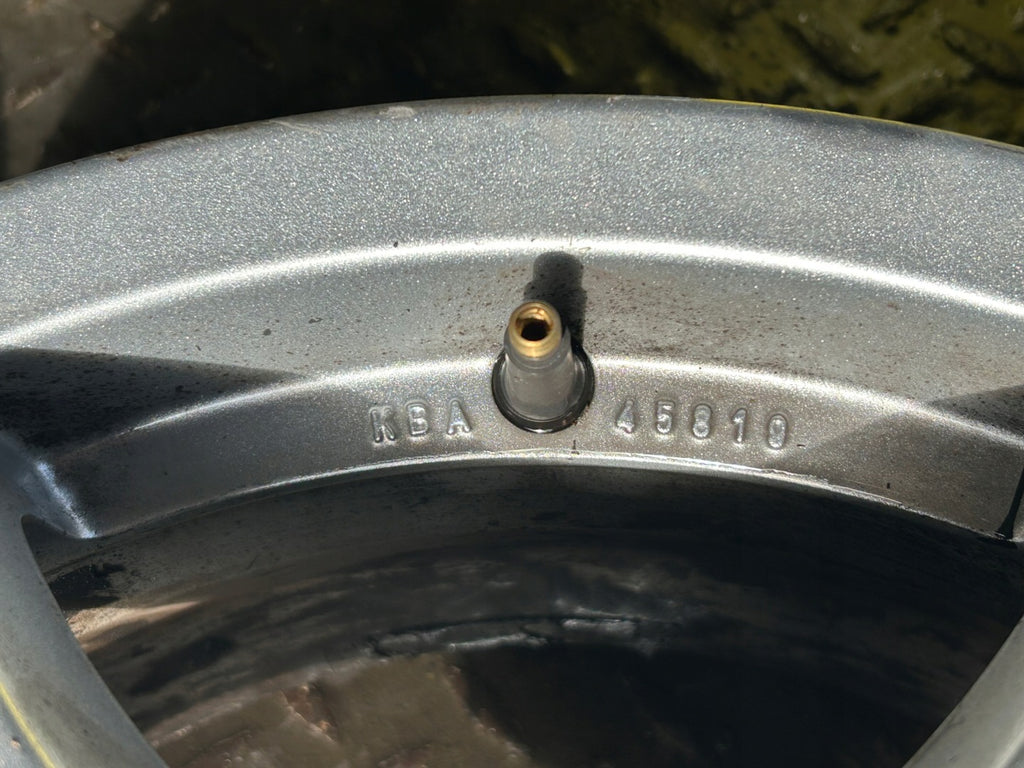 4x Alufelge 16 Zoll 6.5" 5x114.3 45ET Glanz Silber 42R6655 Mitsubishi I FEL6816777978hm