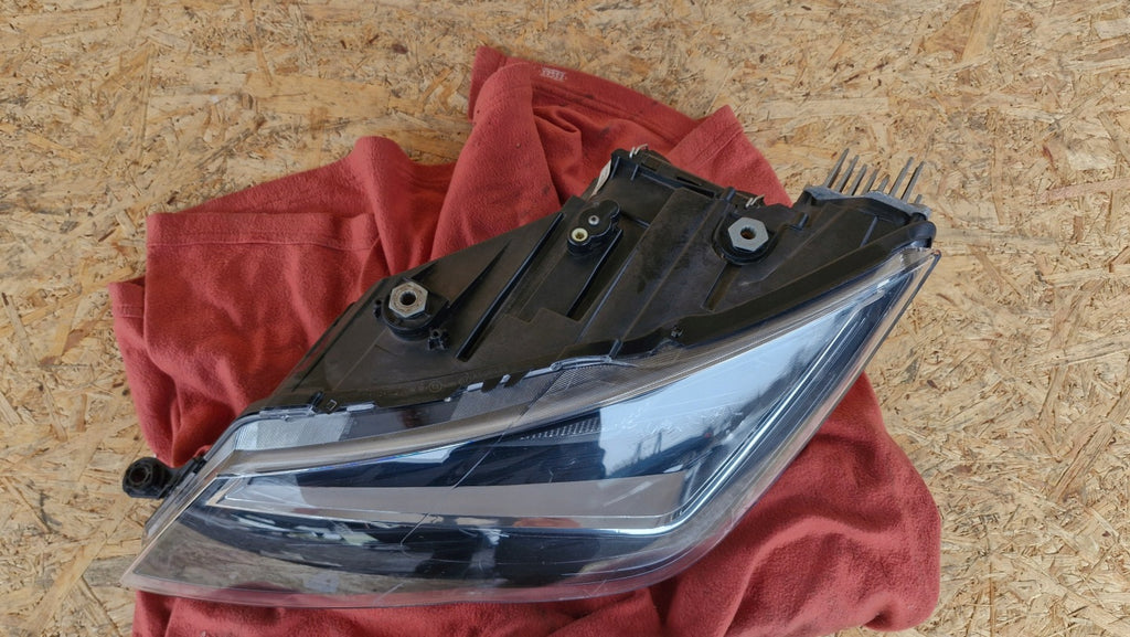 Frontscheinwerfer Seat Leon 5F1941007 Links Scheinwerfer Headlight SCH3042409540er