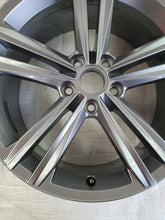 Load image into Gallery viewer, 1x Alufelge 18 Zoll 7.5&quot; 5x112 51ET 5G0601025DC VW Passat Golf VII Sharan