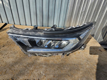 Laden Sie das Bild in den Galerie-Viewer, Frontscheinwerfer Toyota Rav 4 LED Links Scheinwerfer Headlight SCH3805935674ab