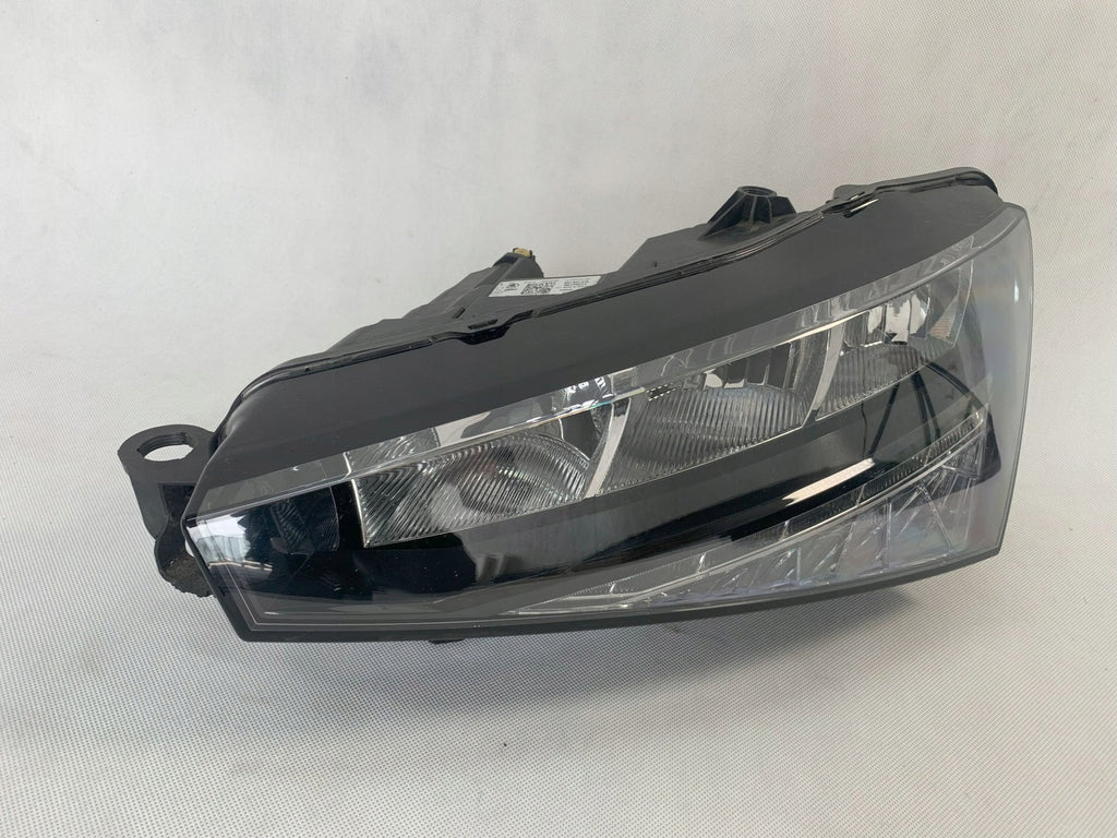 Frontscheinwerfer Skoda Scala 657941015 Links Scheinwerfer Headlight SCH8764403205es