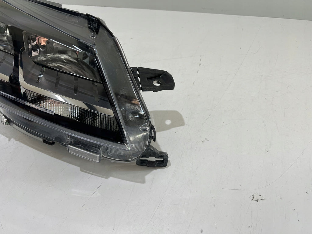 Frontscheinwerfer Opel Zafira 67651216 Rechts Scheinwerfer Headlight