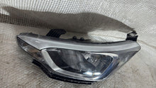 Load image into Gallery viewer, Frontscheinwerfer Hyundai I20 HYUI2016 Links Scheinwerfer Headlight SCH6536127768sp