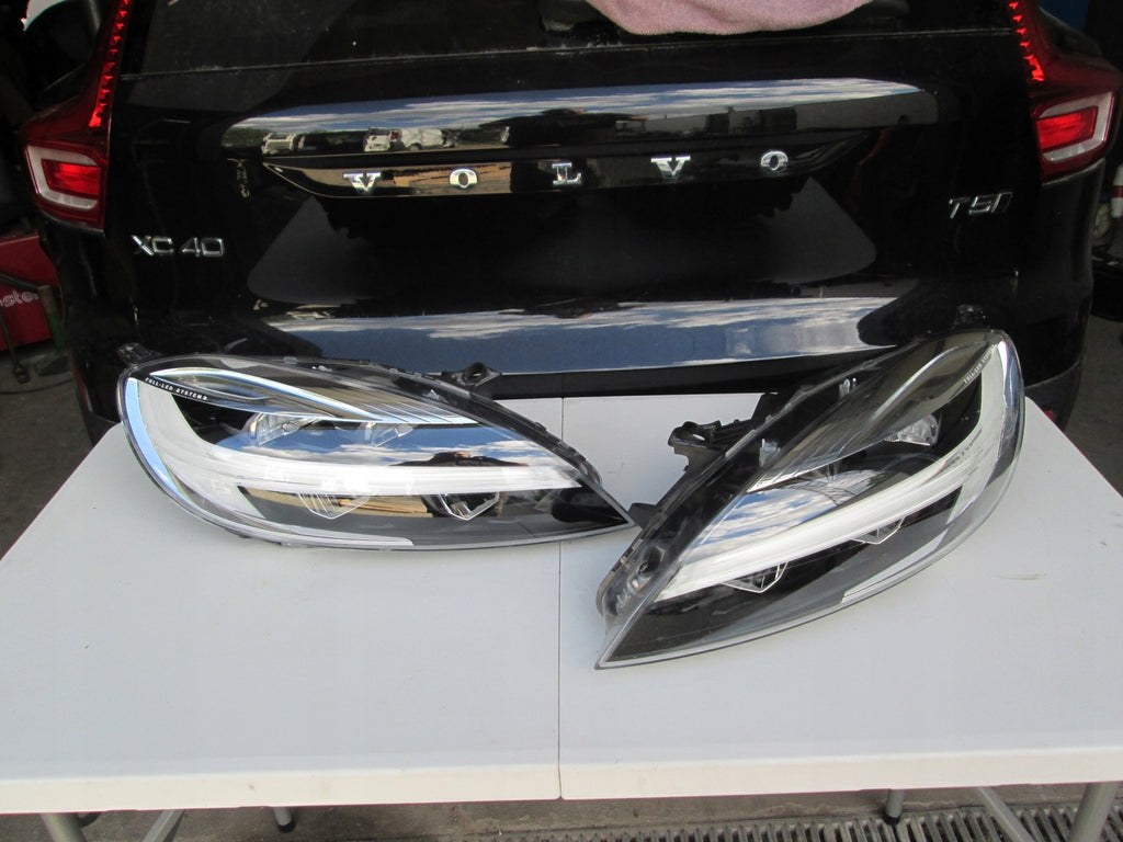 Frontscheinwerfer Volvo Xc40 316770022 Full LED Ein Stück (Rechts oder Links) SCH5455061123wk