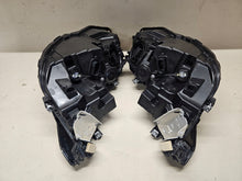 Load image into Gallery viewer, Frontscheinwerfer VW Golf VIII 5H1941005A 5H1941006A LED Rechts oder Links SCH8053659015gt