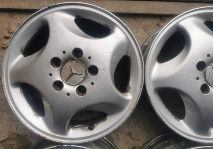 4x Alufelge 15 Zoll 5.5" 5x112 42ET AA4144010102 Mercedes-Benz Rim Wheel FEL1904120095qg