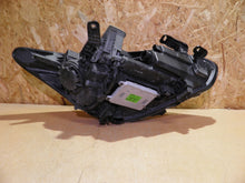 Laden Sie das Bild in den Galerie-Viewer, Frontscheinwerfer Kia Stinger 92101-J5 LED Links Scheinwerfer Headlight