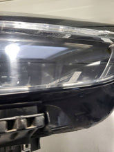 Laden Sie das Bild in den Galerie-Viewer, Frontscheinwerfer BMW X1 F48 5A01172-02 LED Rechts Scheinwerfer Headlight SCH8748093687pn