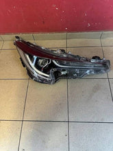 Laden Sie das Bild in den Galerie-Viewer, Frontscheinwerfer Toyota Corolla 81110-02S70 Full LED Rechts Headlight SCH2626502768gx