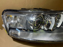 Laden Sie das Bild in den Galerie-Viewer, Frontscheinwerfer Audi A6 C6 Xenon Rechts Scheinwerfer Headlight SCH6188571690xo