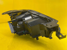 Laden Sie das Bild in den Galerie-Viewer, Frontscheinwerfer Mazda Cx-30 Cx30 DFR5-67890 LED Links Scheinwerfer Headlight SCH5640245970ks