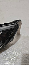 Laden Sie das Bild in den Galerie-Viewer, Frontscheinwerfer Peugeot 208 II 9823194180 LED Links Scheinwerfer Headlight SCH9326405630iz