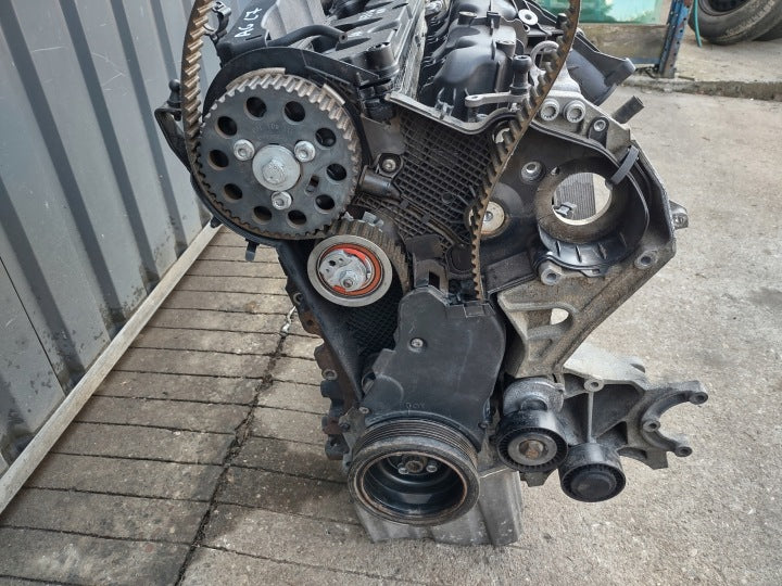 Motor Audi C7 A4 B8 CGLD CGLC CAHB 2.0 TDI 177PS 153TKm 2012 Diesel Unkomplett MOT6389951544yt
