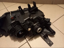 Laden Sie das Bild in den Galerie-Viewer, Frontscheinwerfer Mazda Cx3 Cx-3 D10E-51040 Full LED Links Headlight