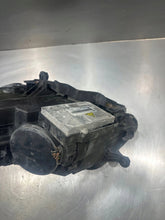 Load image into Gallery viewer, Frontscheinwerfer VW Touran Rechts Scheinwerfer Headlight