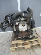 Load image into Gallery viewer, Motor Hyundai Santa I Fe D4EB 2.2 CRDI 150PS 185TKm Diesel Engine Komplett