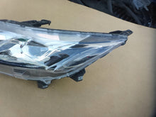 Load image into Gallery viewer, Frontscheinwerfer Mitsubishi Eclipse Cross I 8301D319 Links Headlight SCH5530457756kx