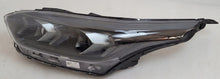 Laden Sie das Bild in den Galerie-Viewer, Frontscheinwerfer Kia Ceed 92101-J7500 Links Scheinwerfer Headlight
