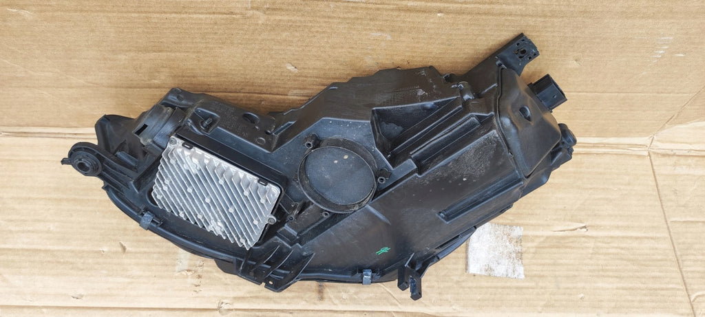 Frontscheinwerfer Audi A4 8W0941036E LED Ein Stück (Rechts oder Links) Headlight