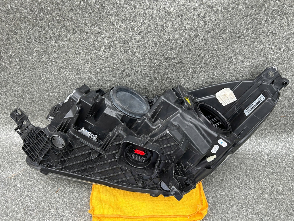 Frontscheinwerfer Ford Kuga I GV41-13D154-EF Bi-Xenon Rechts Headlight SCH3717957810we