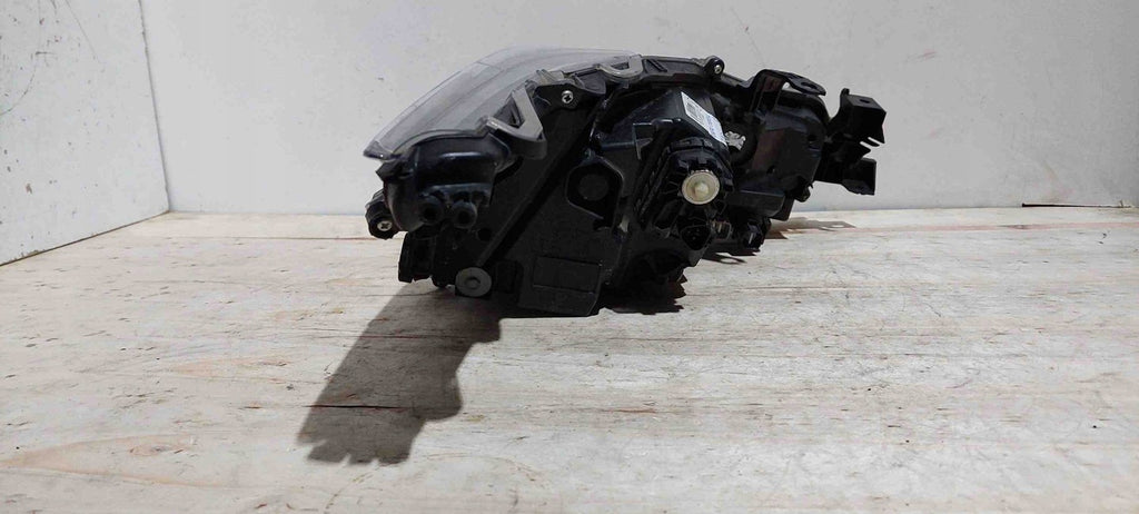 Frontscheinwerfer Toyota Corolla 81150-02T51-00 Full LED Rechts oder Links