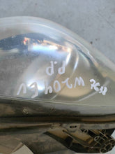 Laden Sie das Bild in den Galerie-Viewer, Frontscheinwerfer Mercedes-Benz W204 A2048209659 Rechts Scheinwerfer Headlight SCH1481355597au