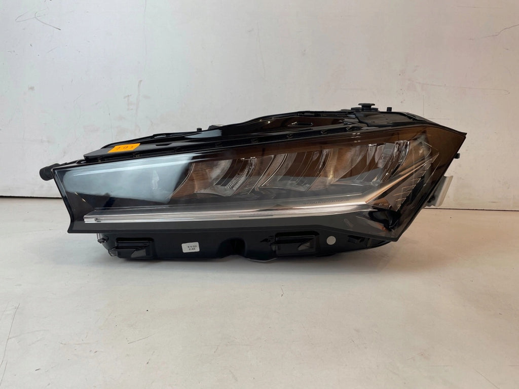 Frontscheinwerfer Skoda Superb I 3P1941015 992941571AH Links Headlight SCH9071731822dt