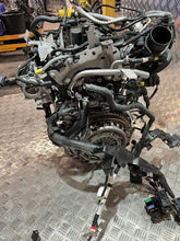 Load image into Gallery viewer, Motor Renault Captur II H4DE470 1.0 TCE 91PS 67kW 41TKm 2021 Benzin Komplett MOT1334725359nw