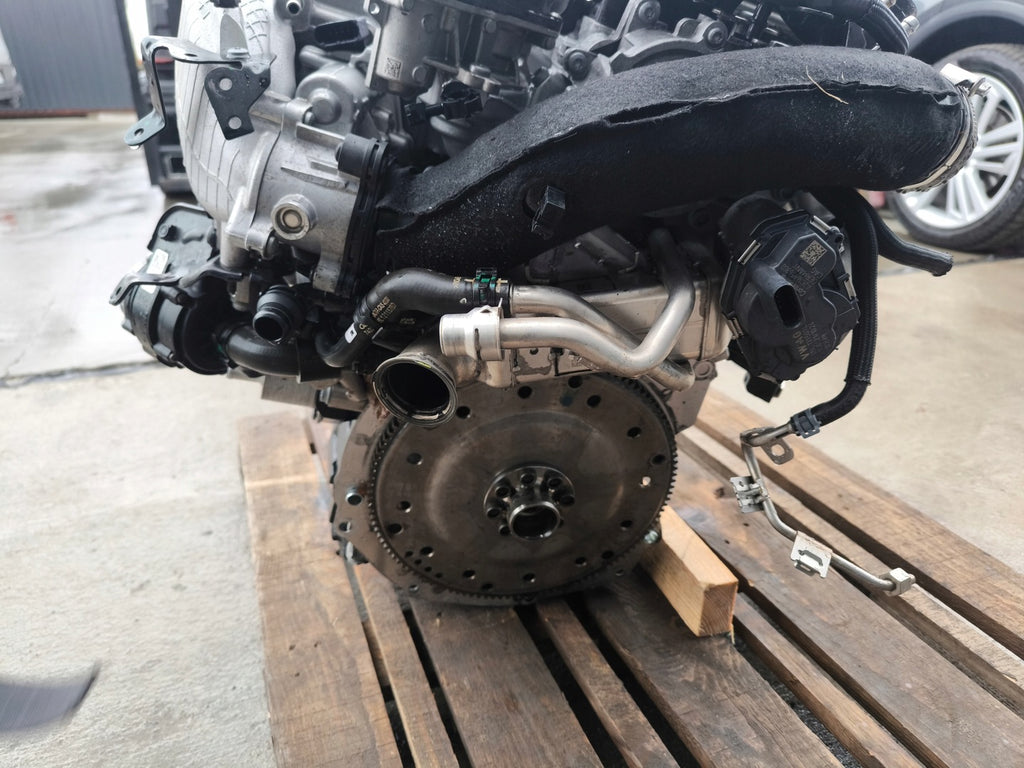 Motor Audi A4 B9 DTPA 2.0 TDI 204PS 150kW 63TKm Diesel Engine Komplett