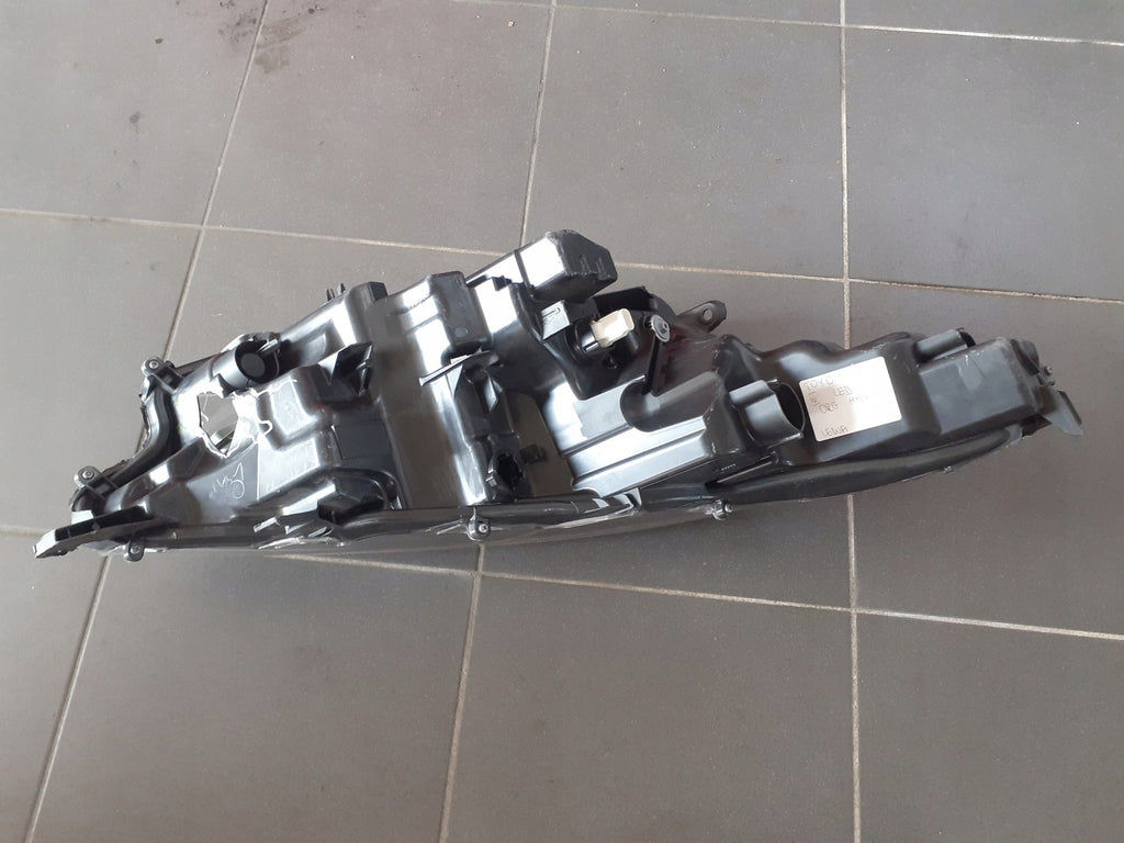 Frontscheinwerfer Toyota 4 IV Yaris Links Scheinwerfer Headlight