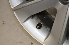 Load image into Gallery viewer, 1x Alufelge 17 Zoll 7.0" 5x120 6775621 BMW 1 E81 E82 E87 Rim Wheel FEL2071292340rr
