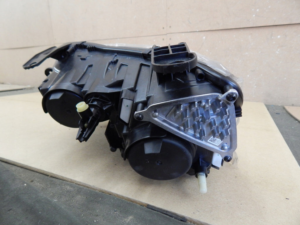 Frontscheinwerfer Dacia Duster 260101133R LED Rechts Scheinwerfer Headlight SCH1109176933ao