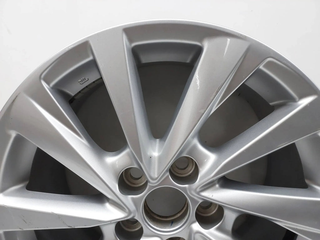 1x Alufelge 17 Zoll 7.5" 5x114.3 45ET Glanz Toyota Corolla Rim Wheel FEL8991033599md