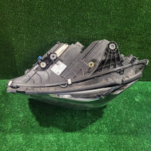 Laden Sie das Bild in den Galerie-Viewer, Frontscheinwerfer Mercedes-Benz W206 A2069065304 Full LED Links Headlight SCH7196652574ku