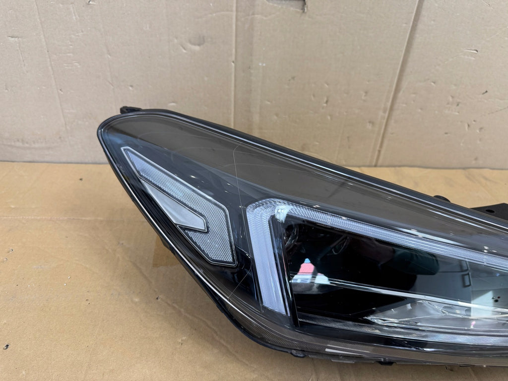 Frontscheinwerfer Hyundai Tucson 92102D7700 Full LED Rechts Headlight SCH7532696666he