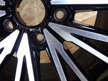 Load image into Gallery viewer, 1x Alufelge 17 Zoll 7.0&quot; 5x112 49ET 5F0601025Q Seat Leon Rim Wheel