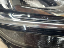 Laden Sie das Bild in den Galerie-Viewer, Frontscheinwerfer VW T6 7L1941006B 90198961 Rechts Scheinwerfer Headlight SCH5253944812qr